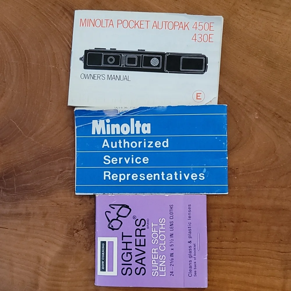 Minolta Autopak 450E 110 Vintage, Camera, Case & Manual